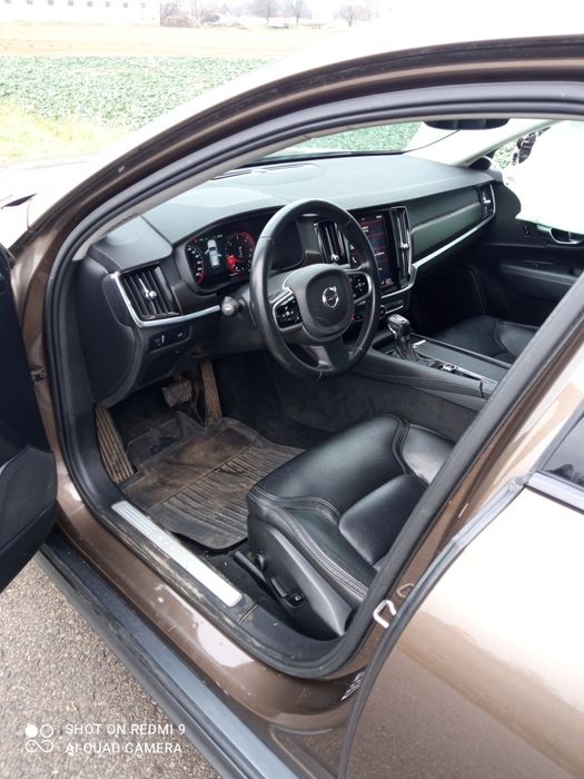 Volvo v90 cross country świeżo sprowadzony