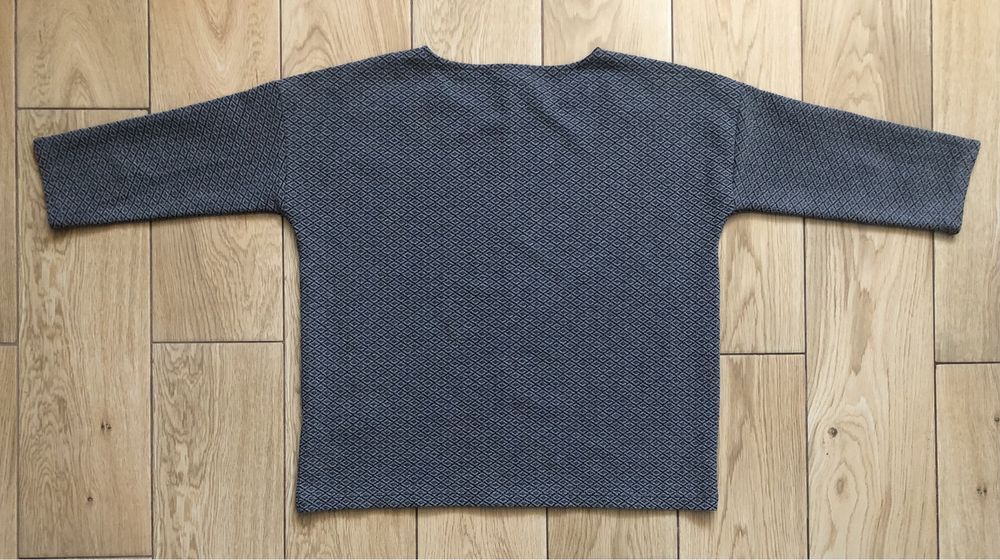 Szary sweter Opus 40