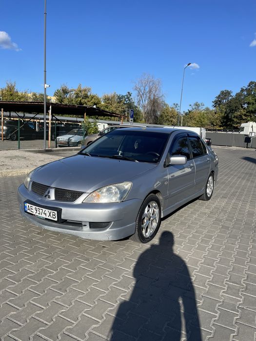 Продам Lancer 9 1.6