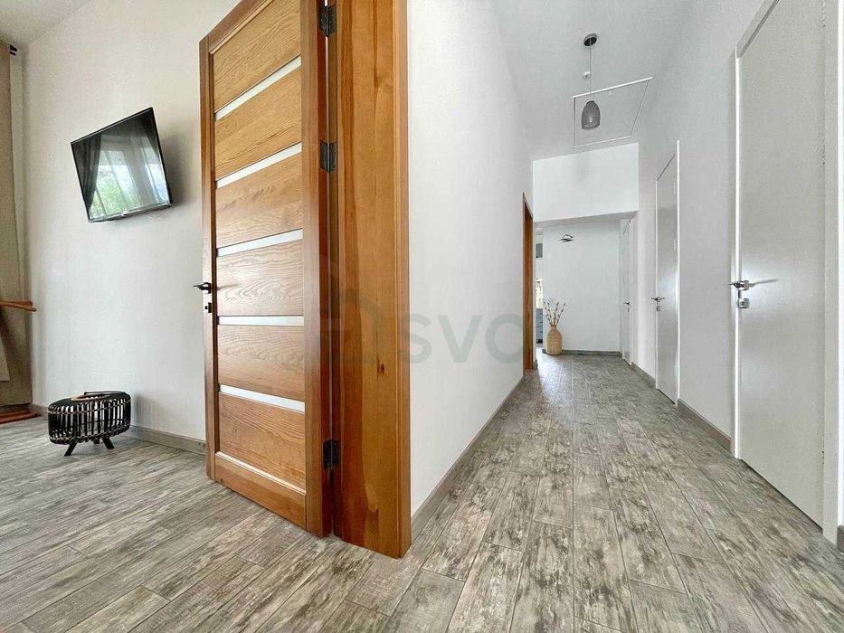 Будинок з ремонтом! Генератор! Камін! Без Комісії!