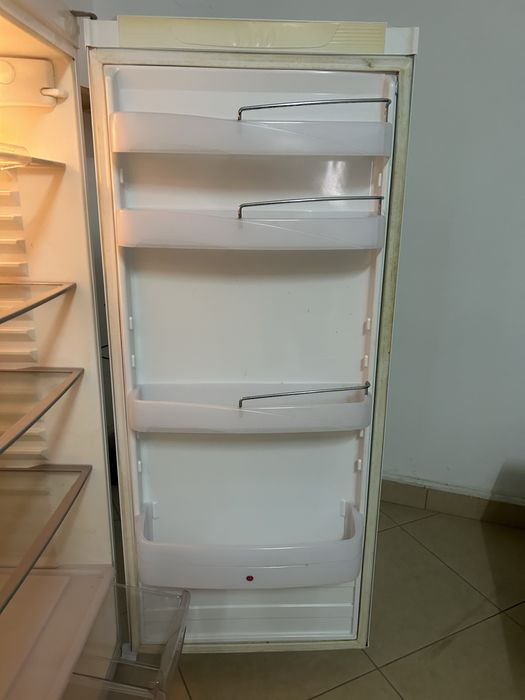 Frigorifico em bom estado classe A Hoover