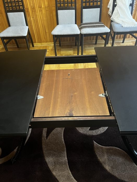 Stół owalny obiadowy