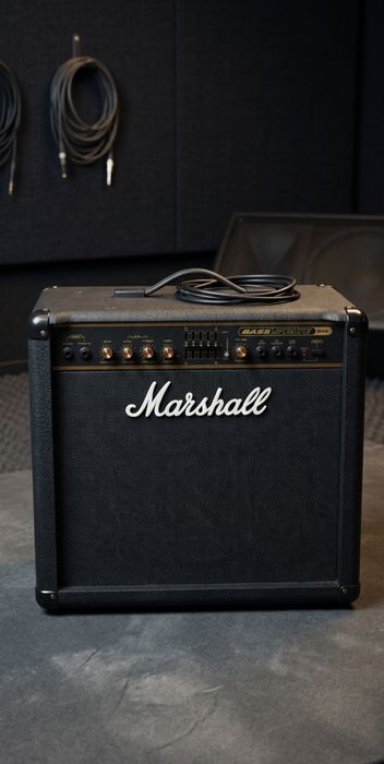 Marshall B65 Bass State комбопідсилювач 65W для бас-гітари
