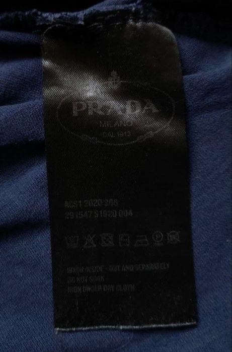 Синяя женская футболка свитшот худи Prada Milano размер M