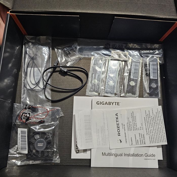 Материнська плата Gigabyte X870E AORUS MASTER AM5