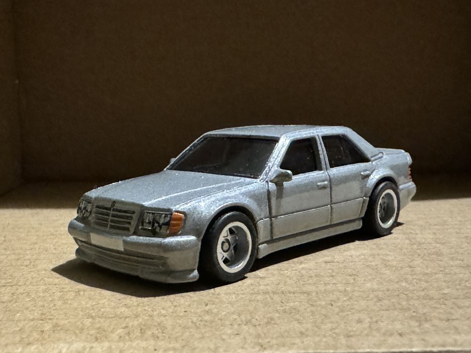 Hot wheels на резиновых колесах