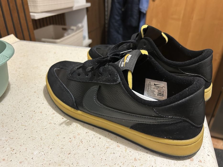 Buty NIKE SB Clasic r.43