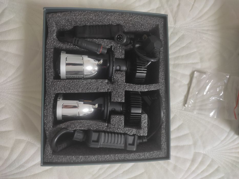 Світлодіодні Led Лампи H4 KELVIN