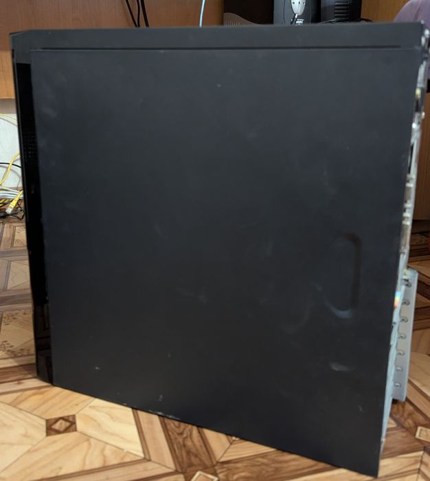 Системный блок + видеокарта. Intel Celeron G550, DDR3 8GB, 820GB HDD