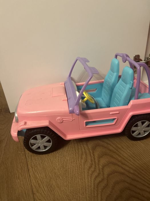 Zestaw barbie księżniczki plus auto jeep barbie