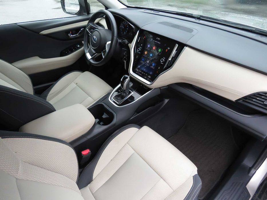 Subaru Outback      2021