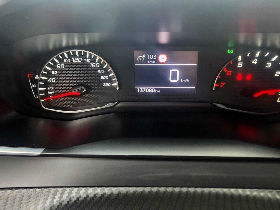 Peugeot 208 1.5 BlueHDi Allure Pack