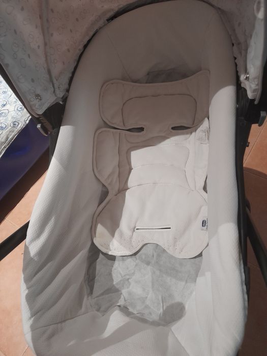 Chicco Stroller with Carrycot64750815700227124