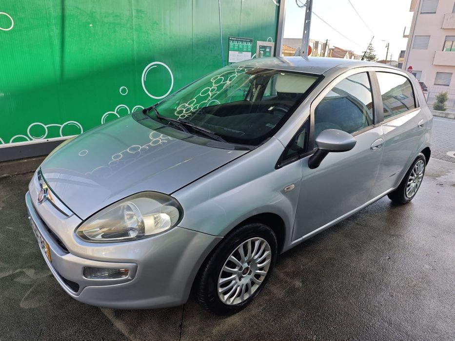 Fiat Grande Punto 1.2 69cv | Sensores | AC | Bluetooth | Muito Estimado