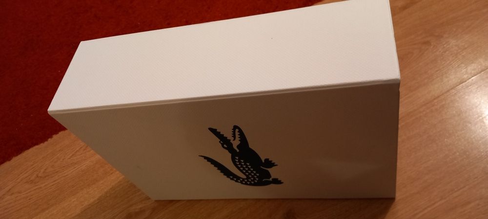 Lacoste caixa nova