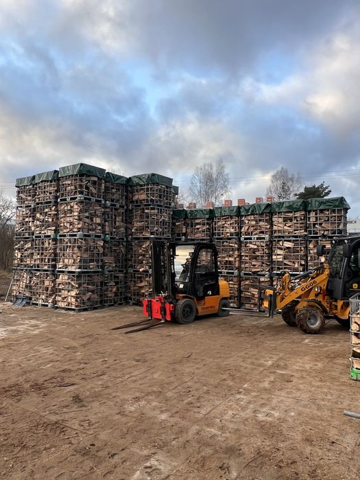 Drewno bukowe BUK SUCHE 15% wilgotności opałowe do kominka drzewo