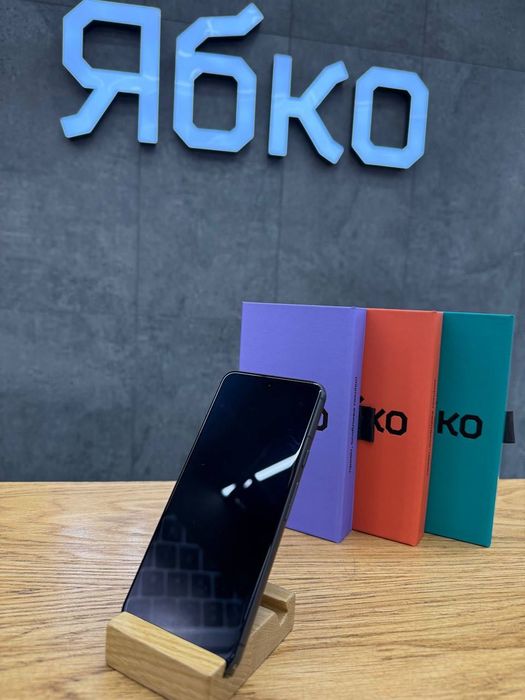 Смартфон Google Pixel 8