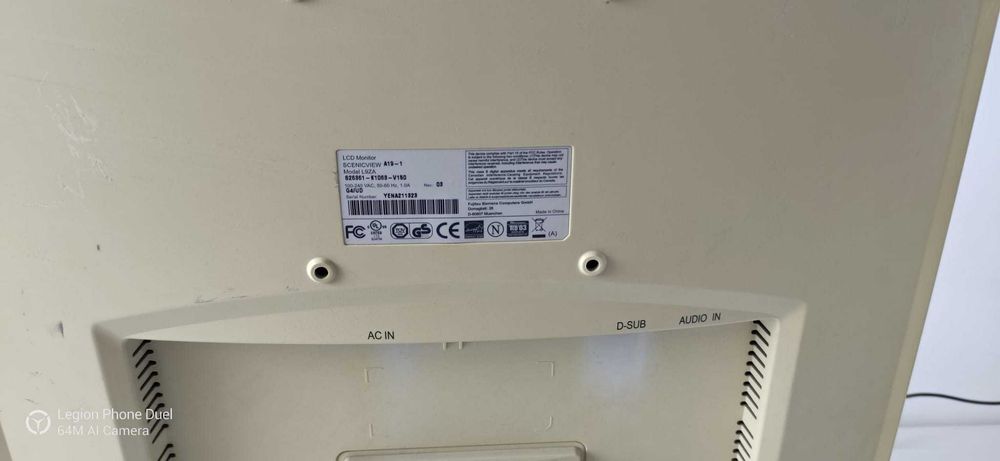 Monitor LCD Fujitsu Siemens ScenicView A19-1 19" VGA