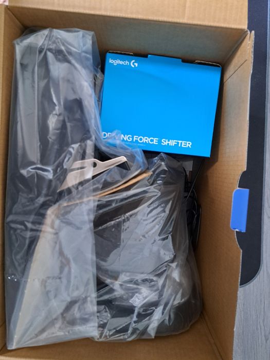 Volante g29 logitech com shifter