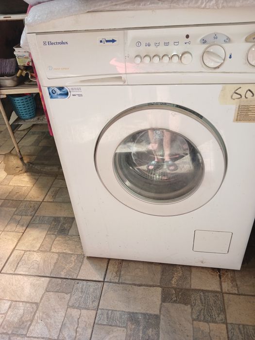 Стиральная машина зануси, аристон и другие, полностью обслужины.
