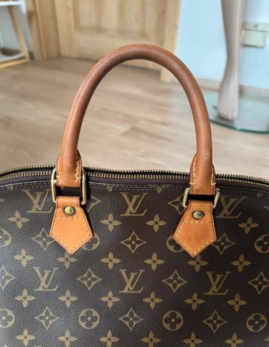 Louis Vuitton Alma PM