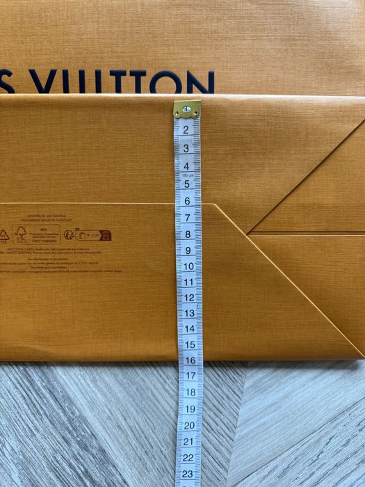 Średnia torba Louis Vuitton