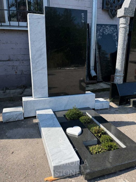 Гранітні пам'ятники, меморіальні комплекси з мармуру, виробництво м. Дніпро