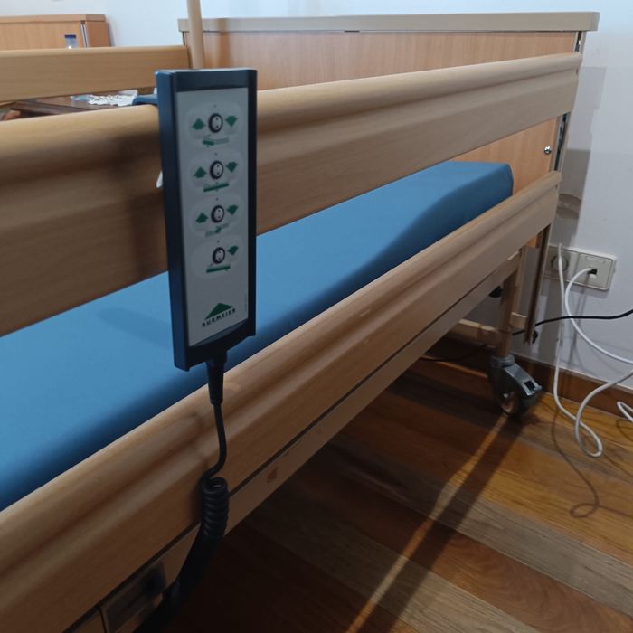 Cama articulada eletrica