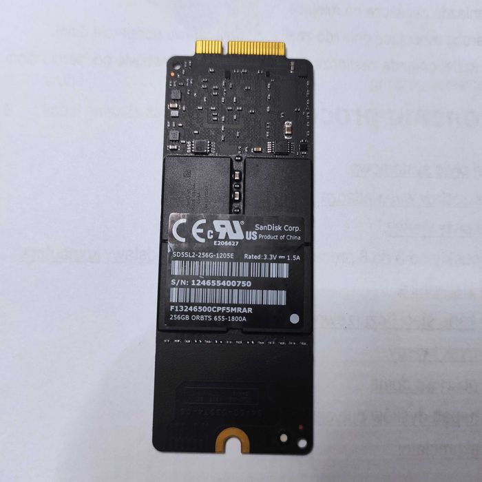 Apple PCIe SSD 256GB SSD