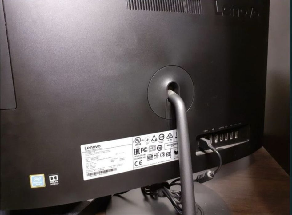 Моноблок Lenovo f0d50041ua
