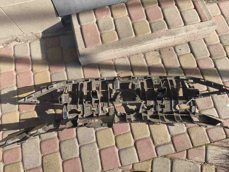 Бампер Volkswagen ID 4 USA після дтп на запасні частини