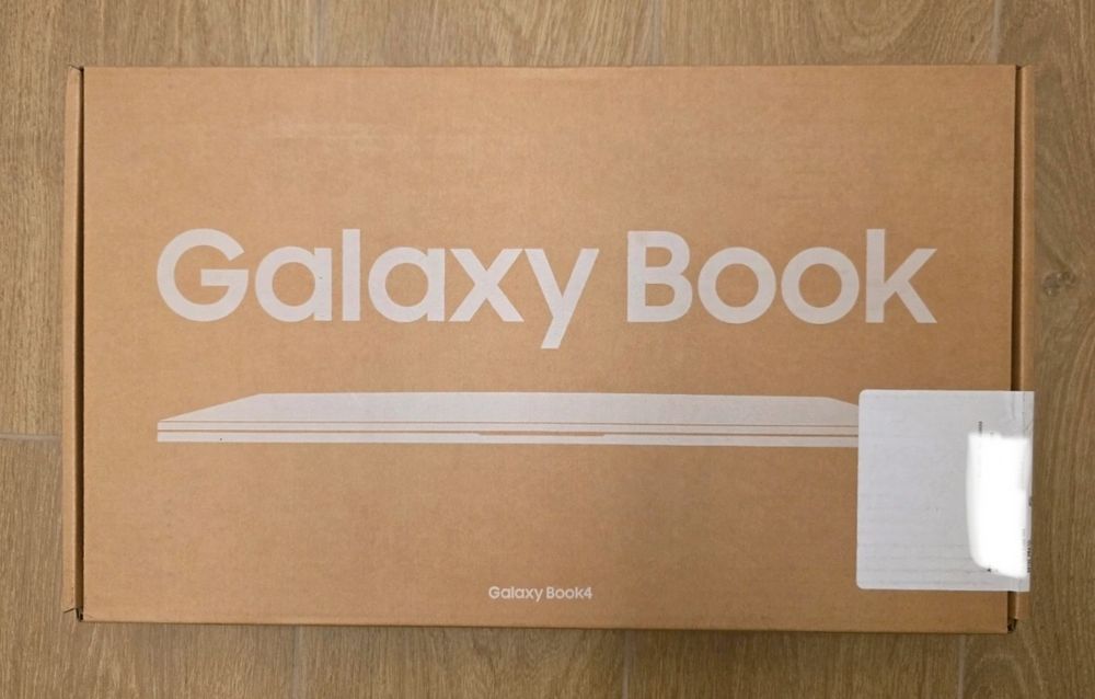 Samsung Galaxy Book 4 i3 8gb 256GB