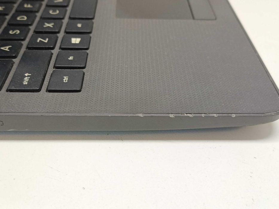 Ноутбук HP 250 G7 i5-8265U / 8GB / 256GB SSD NVMe  15.6"