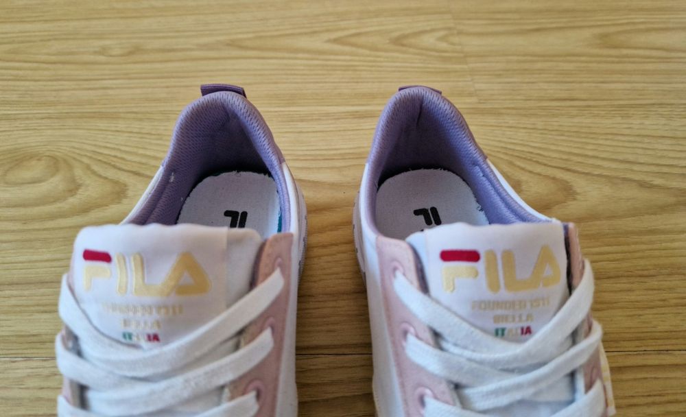 Кросівки жіночі FILA розмір 39 розмір (стелька 24.5см) Original