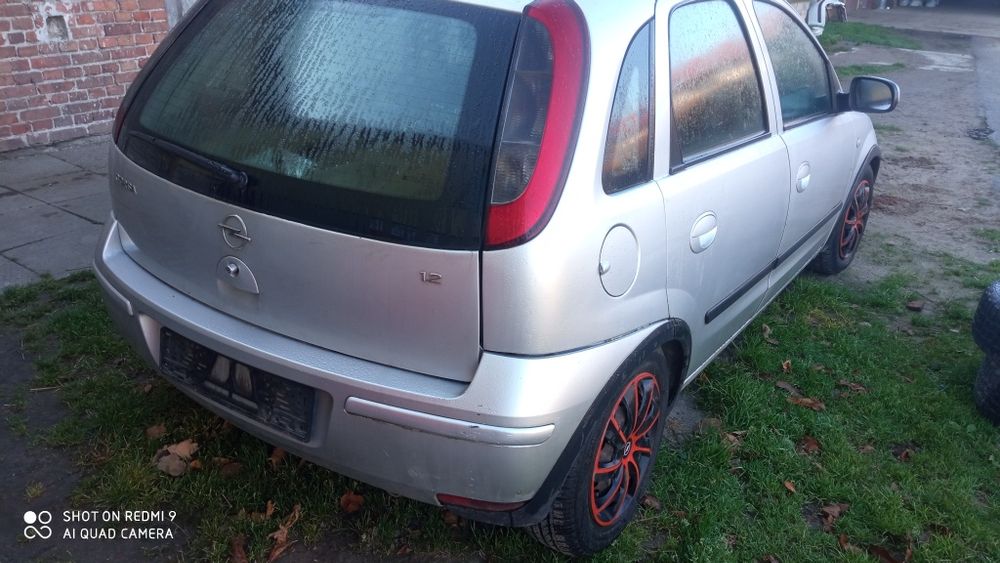 Corsa C lift lampa tył tylna lewa lub prawa i inne