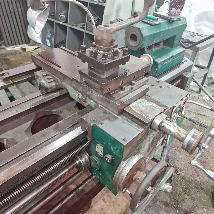 Токарный станок SN  402,