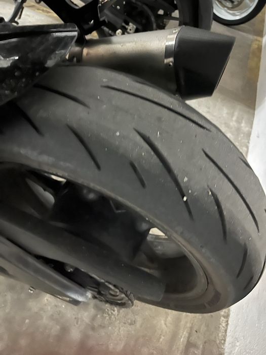 Yamaha FZ8 com LeoVince original