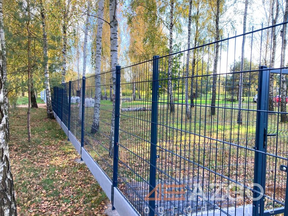 Montaż ogrodzeń stawianie płotów z paneli siatki fundament murowanie