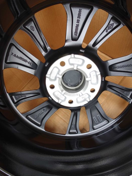 Felgi RENAULT Captur II KADJAR TALISMAN  17" Oryginalne  Dacia Duster BIGSTER