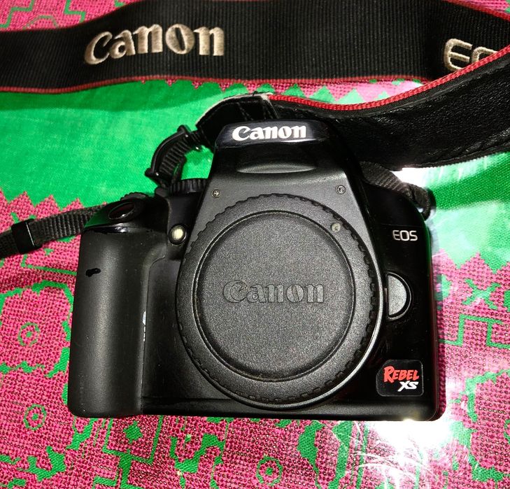 Canon Rebel Xs (EOS 1000D)