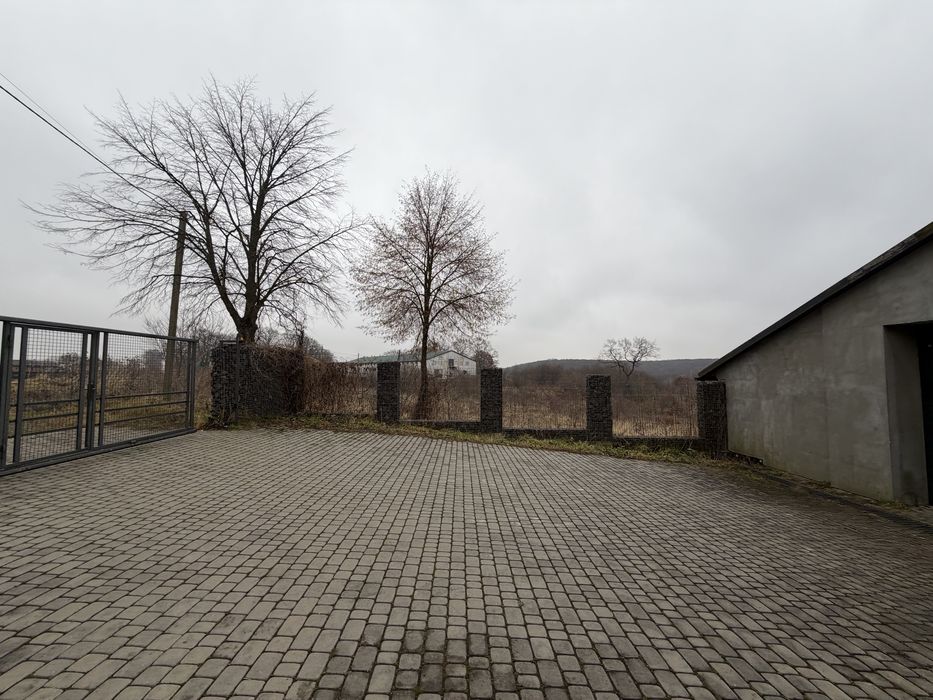 Продаж! Складське приміщення . С. Угри ( дорога на Шегині)