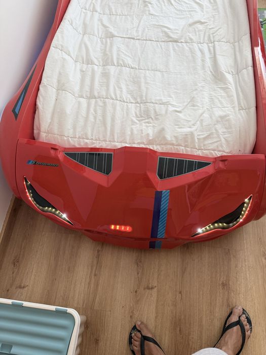 Cama carro para crianca com colchao