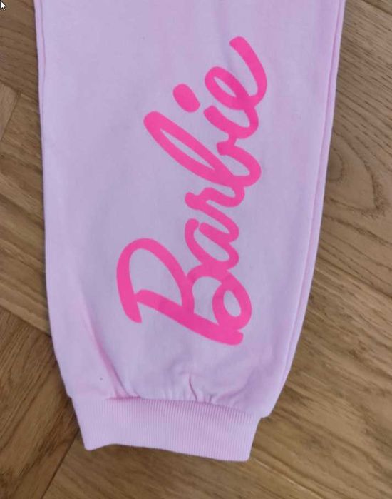 Nowe spodnie dresowe S 36 Barbie pudrowy róż bawełniane