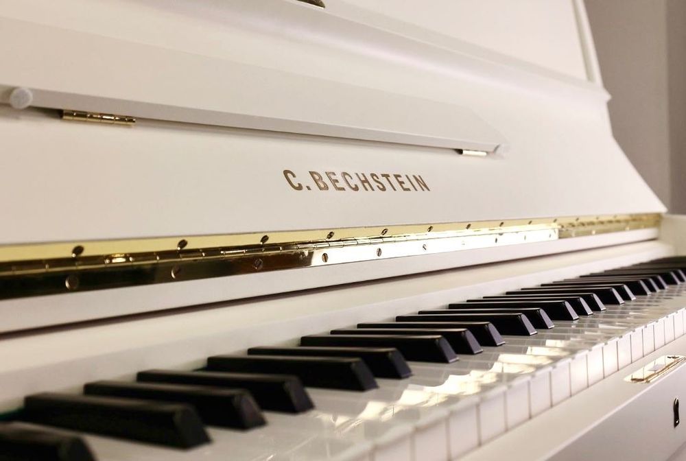 Pianino białe C.Bechstein All inclusive