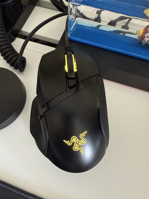 Rato Razer Basilisk Ultimate e Dock