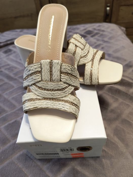 Eleganckie Klapki damskieie