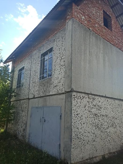 Продаж дачі в селі Черніїв