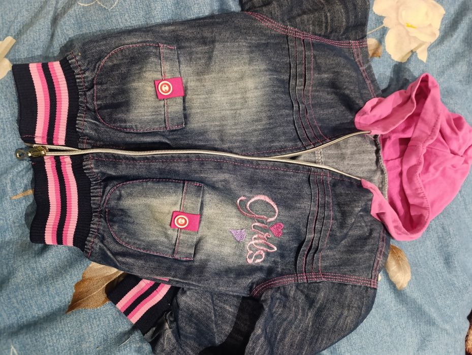 Отдам пакет вещей на девочку