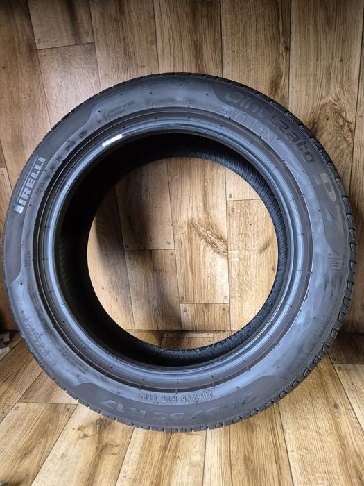 205/55/17 Pirelli komplet Lato 6mm 2021r