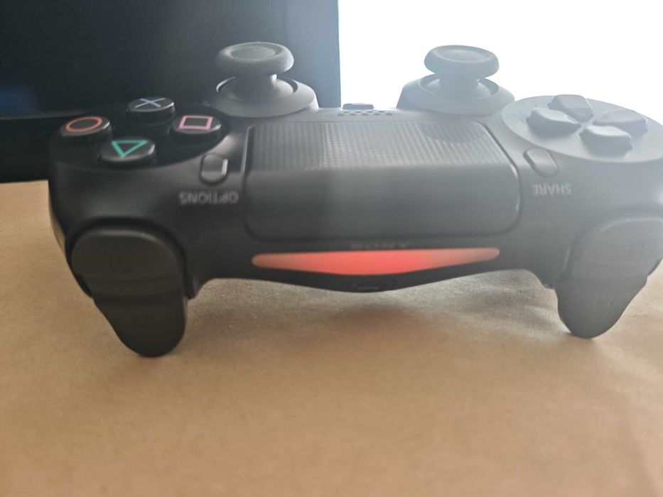 PlayStation 4 Pro 1TB (Rewizja CUH-7116B) + Oryginalny Karton + Pad
